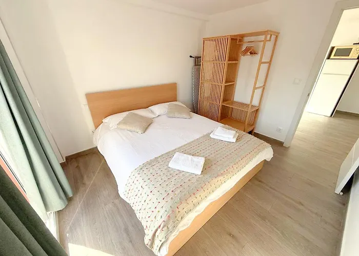 Cozy Close To The Center * Торремолинос